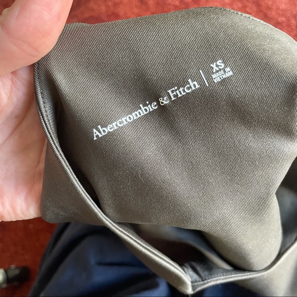 Shiny V-Neck Racerback Tank - Picture 3 of 3